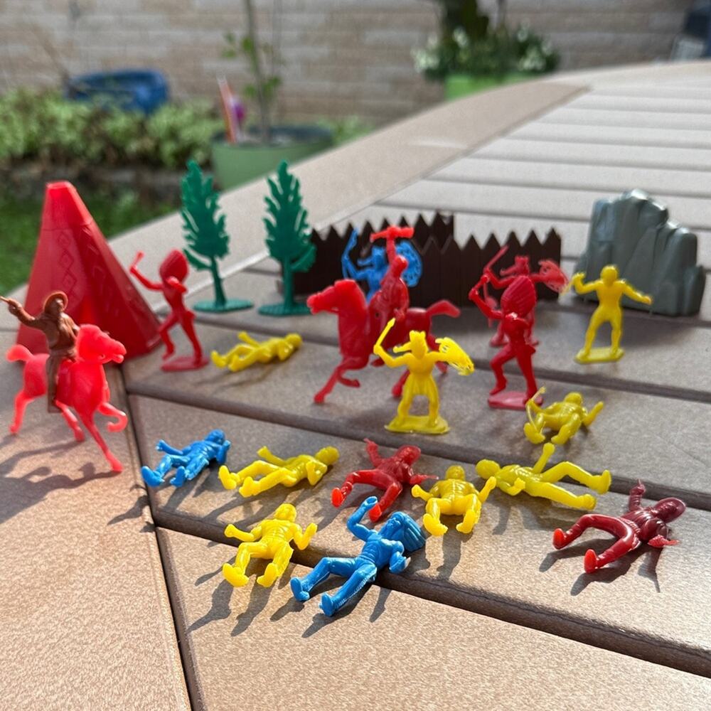 Vintage MPC Cowboys & Indians Colorful Toy Play Set